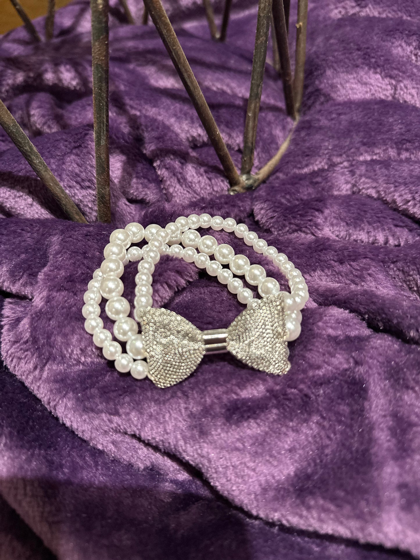 Silver Bow Pearl Bracelet