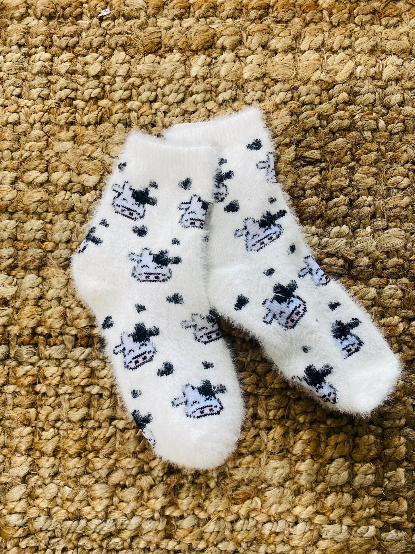 Cow Lovers Fuzzy Socks