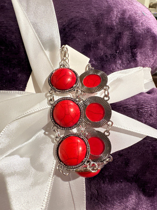 Red Crackle Stone Bracelet