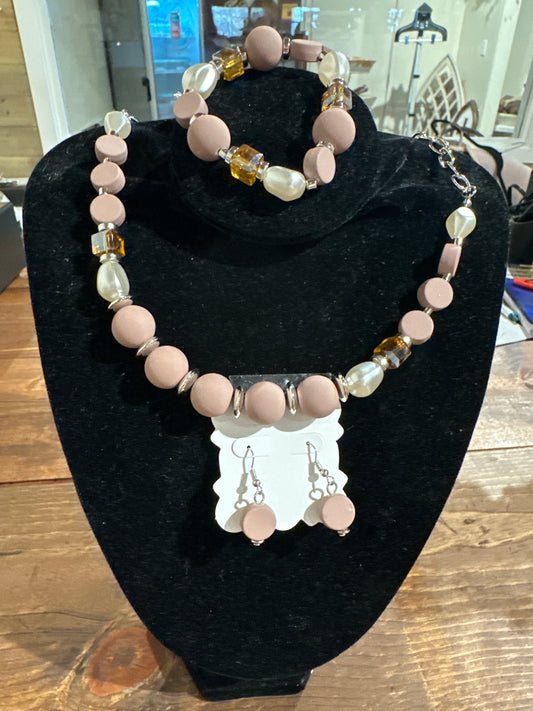 Natural Taupe Stone Set