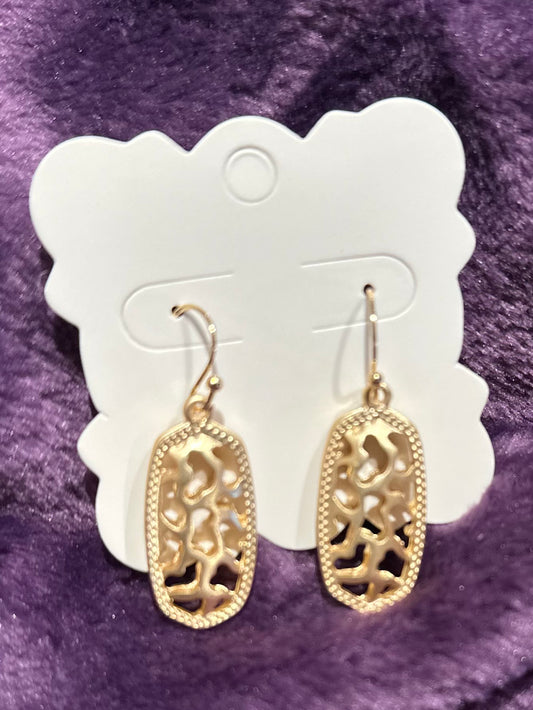 Hollow Out Drop Earrings