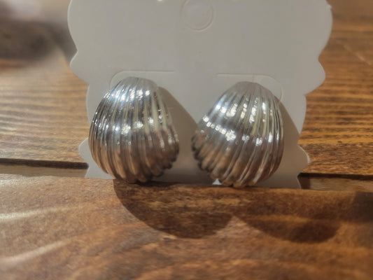 Silver Seashell